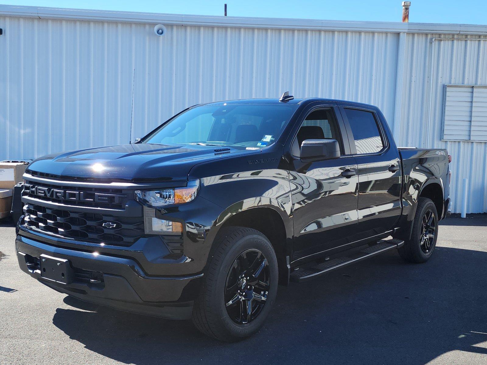 Black 2026 Chevrolet Silverado 1500 Pickup Truck Four-Wheel Drive 8-Speed Automatic