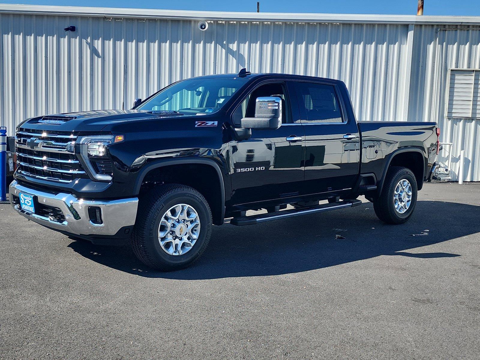 Black 2026 Chevrolet Silverado 3500HD Pickup Truck Four-Wheel Drive Automatic