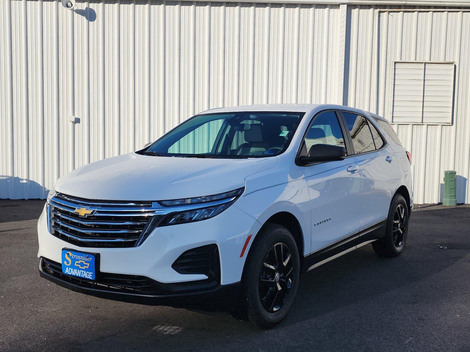 Summit White 2024 Chevrolet Equinox SUV / Crossover Four-Wheel Drive 6-Speed Automatic Overdrive