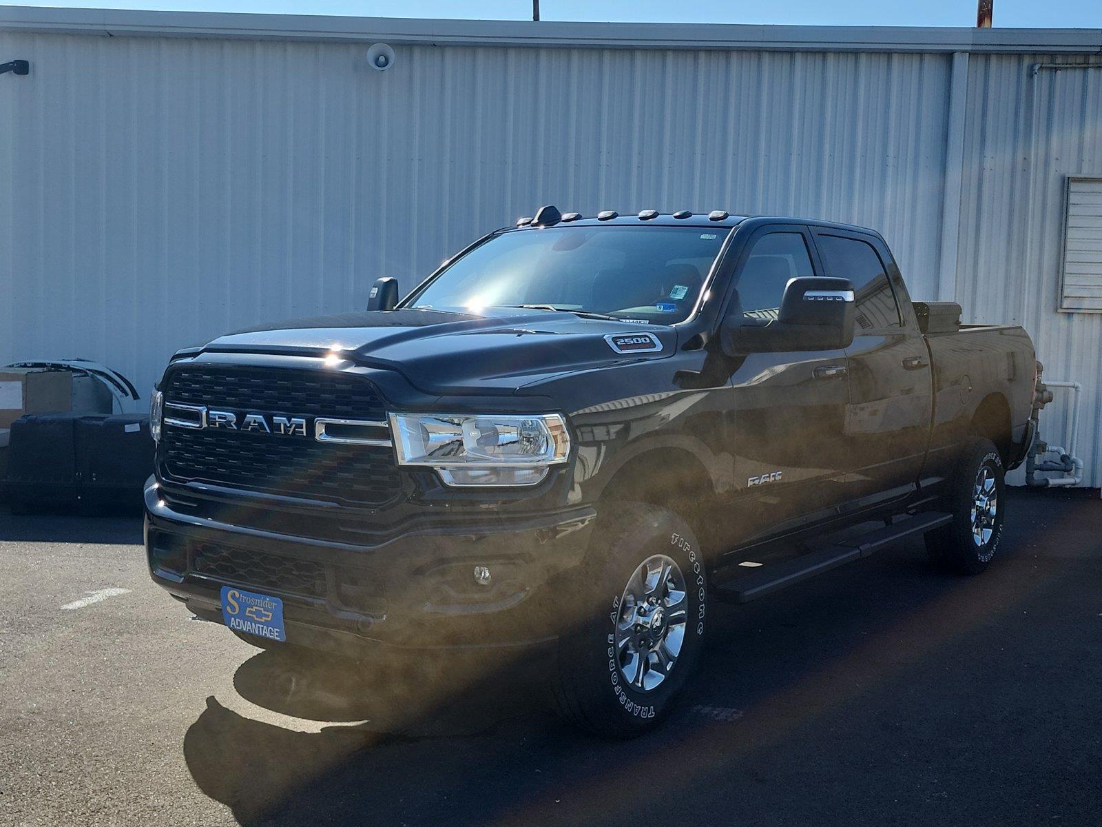 Diamond Black Crystal Pearlcoat 2023 RAM 2500 Pickup Truck Four-Wheel Drive 8-Speed Automatic