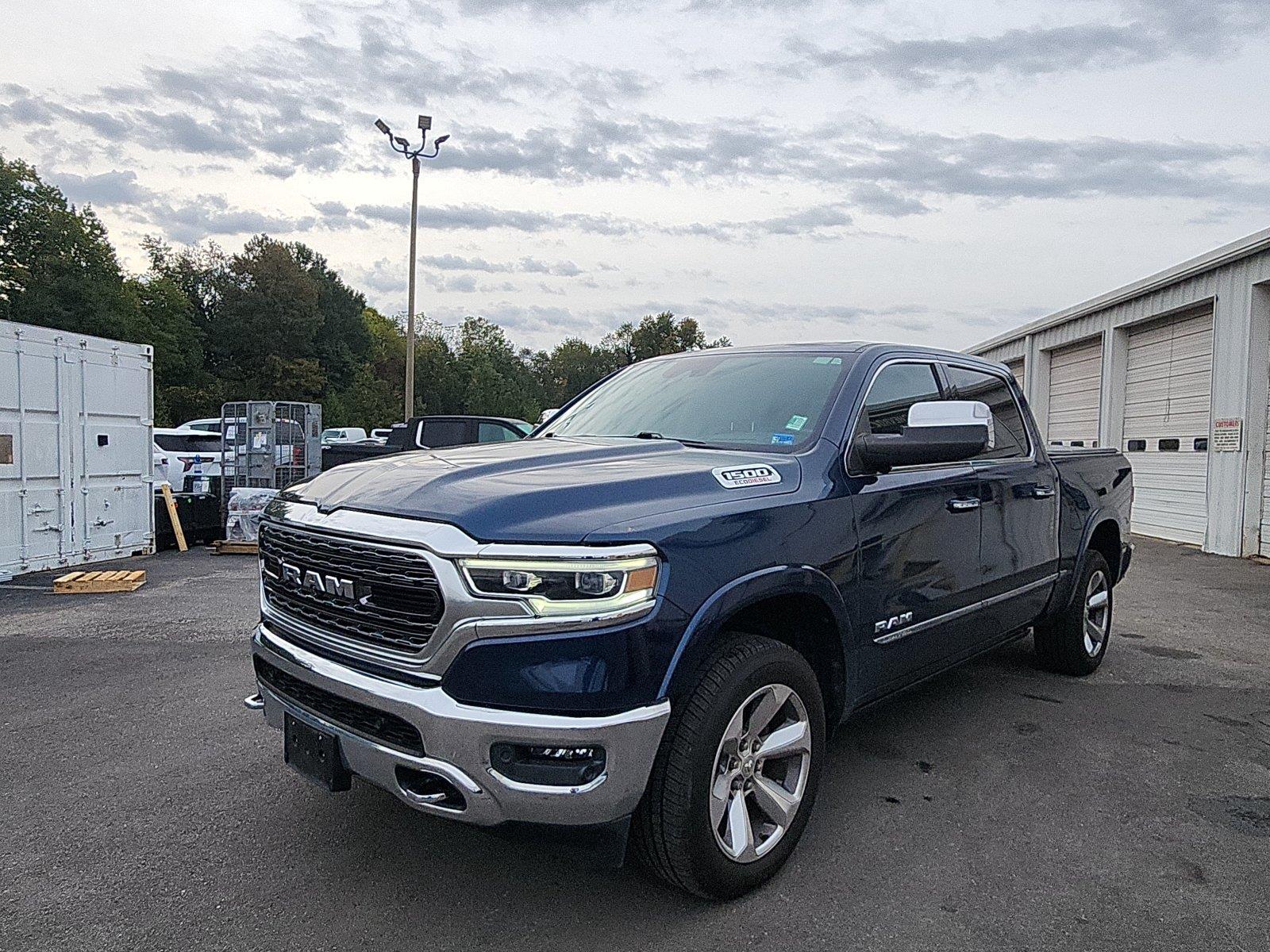 Patriot Blue Pearlcoat 2022 RAM 1500 Pickup Truck Four-Wheel Drive 8-Speed Automatic