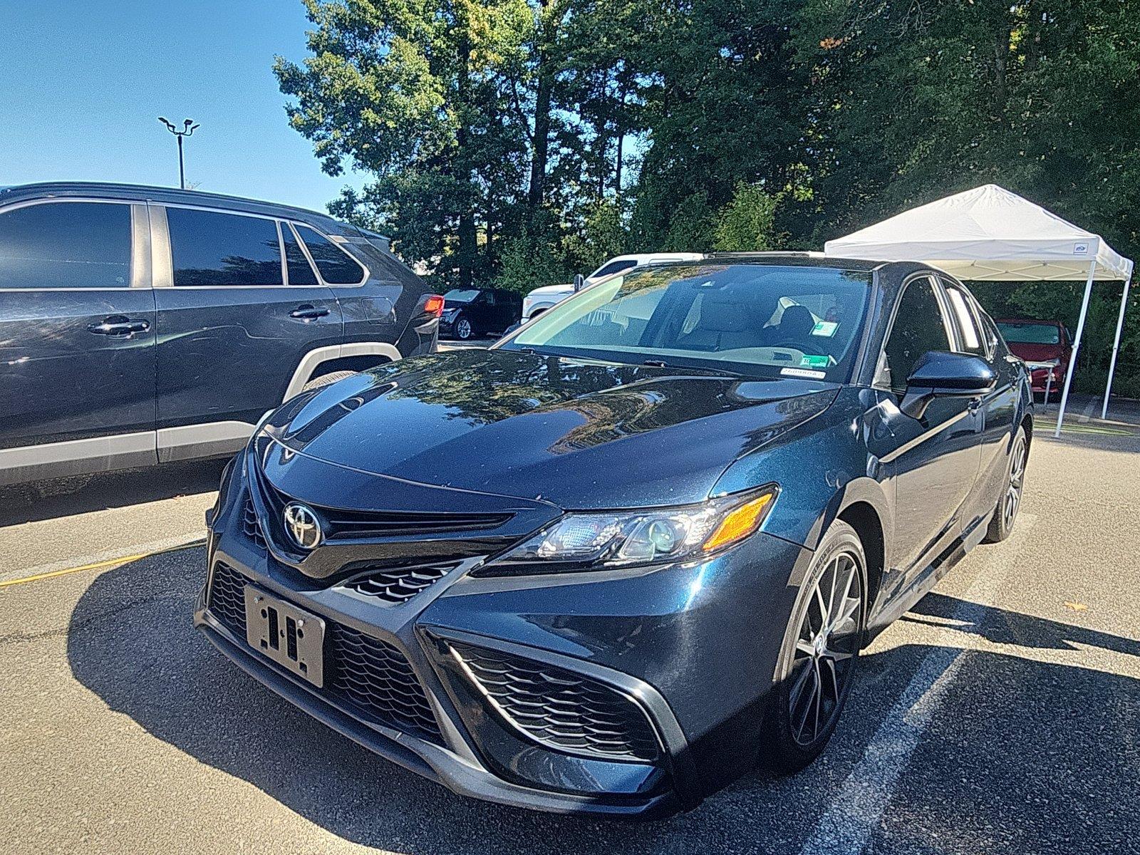 2021 Toyota Camry SE FWD