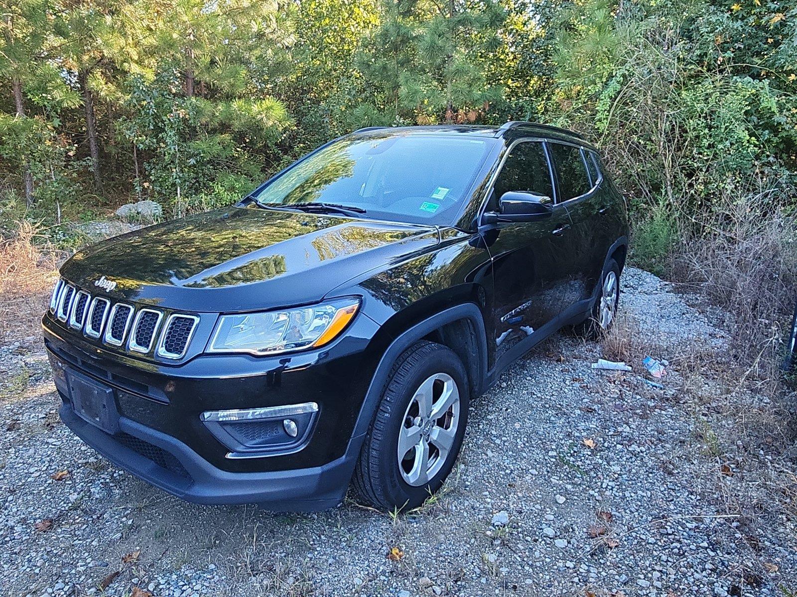 Diamond Black Crystal Pearlcoat 2018 Jeep Compass SUV / Crossover Four-Wheel Drive 9-Speed Automatic