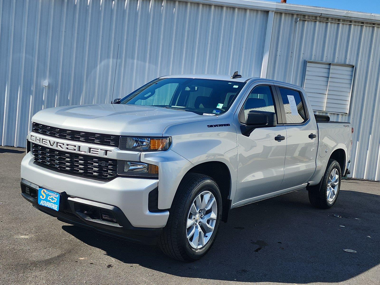 2022 Chevrolet Silverado 1500 Custom Crew Cab 4WD