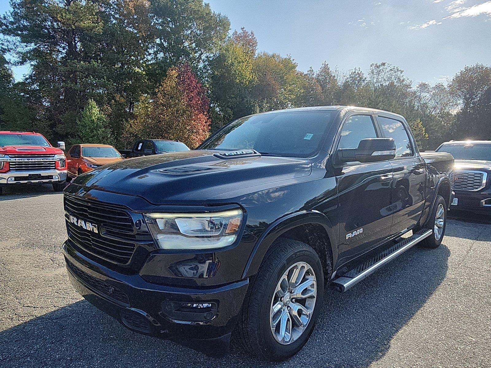 2022 RAM 1500 Laramie Crew Cab 4WD