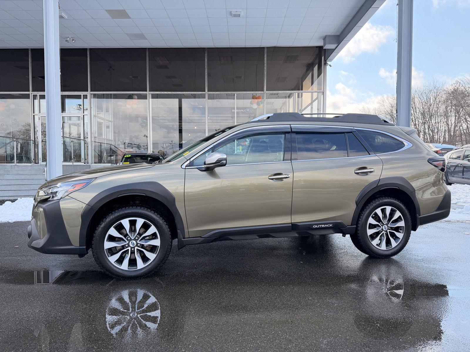 2023 Subaru Outback Touring XT AWD