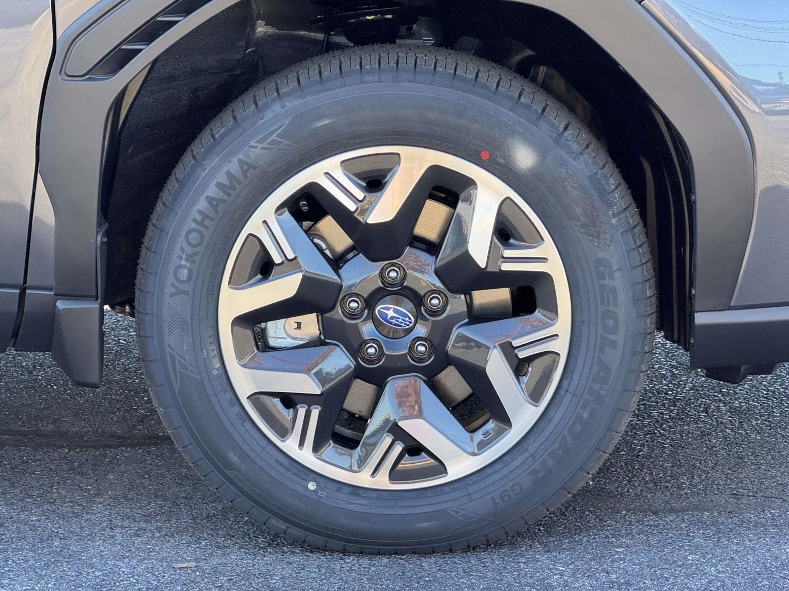 2026 Subaru Forester Premium - Photo 7