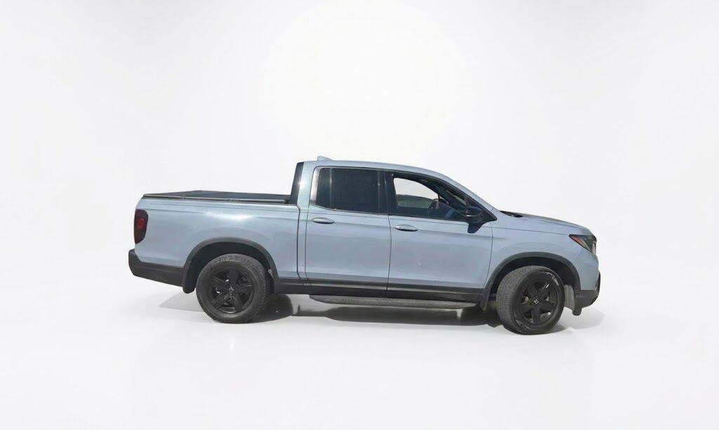 Sonic Gray Pearl 2023 Honda Ridgeline Pickup Truck All-Wheel Drive Automatic
