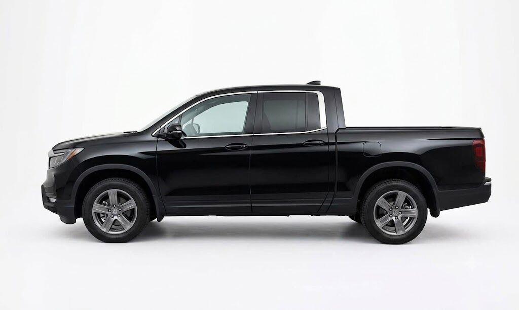 Crystal Black Pearl 2023 Honda Ridgeline Pickup Truck All-Wheel Drive Automatic