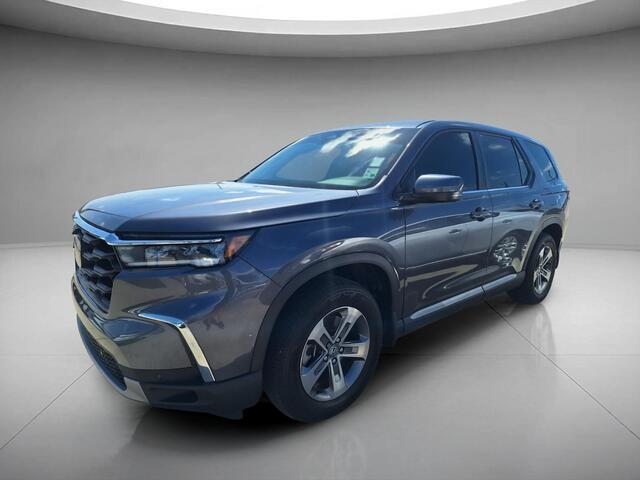 Gray (Modern Steel Metallic) 2025 Honda Pilot EX-L FWD SUV / Crossover Front-Wheel Drive Automatic