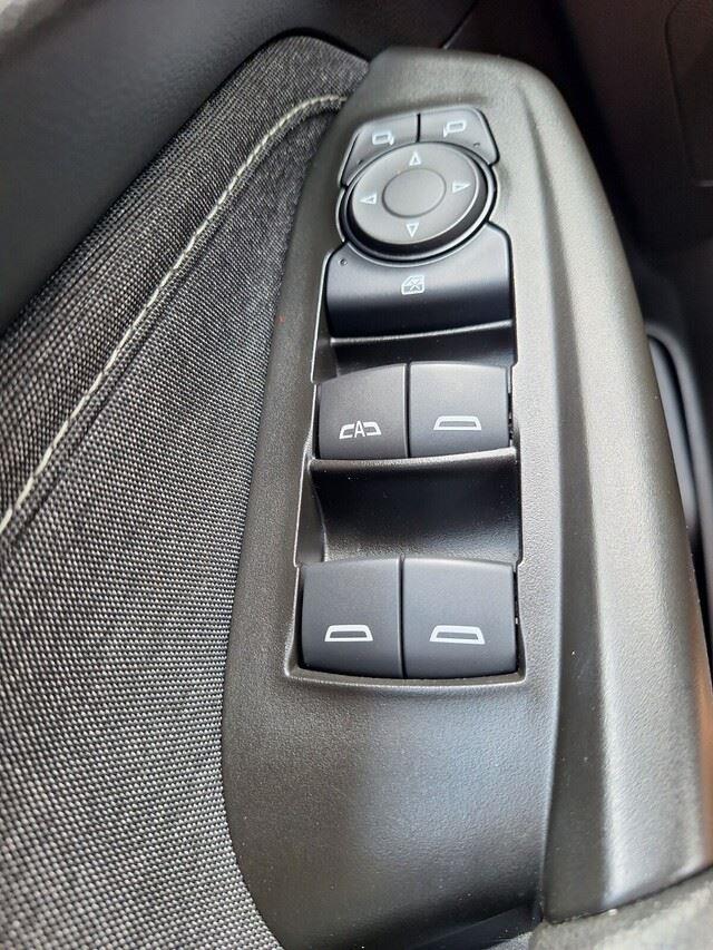 Used 2023 Summit White Chevrolet ACTIV image 20