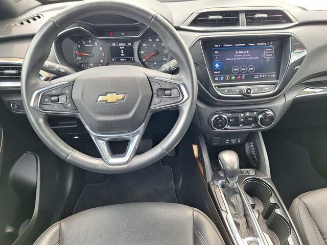 Used 2023 Summit White Chevrolet ACTIV image 22