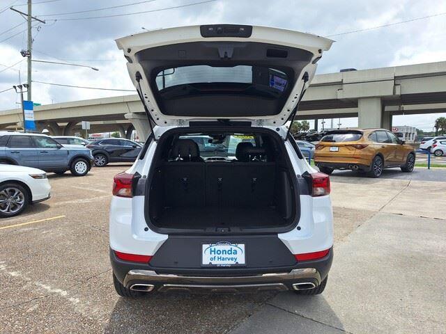 Used 2023 Summit White Chevrolet ACTIV image 27