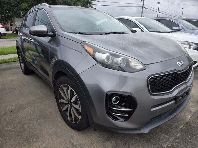 Used 2017 Mineral Silver KIA EX image 3
