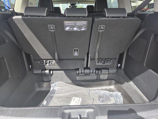 New 2026 Platinum White Pearl Honda Touring image 26