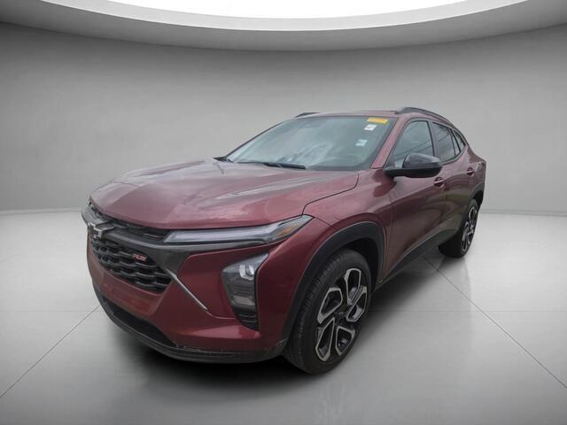 Red (Crimson Metallic) 2024 Chevrolet Trax SUV / Crossover Front-Wheel Drive 6-Speed Automatic