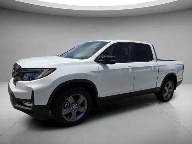 Platinum White Pearl 2025 Honda Ridgeline Pickup Truck All-Wheel Drive Automatic