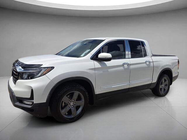 Platinum White Pearl 2023 Honda Ridgeline Pickup Truck All-Wheel Drive 9-Speed Automatic