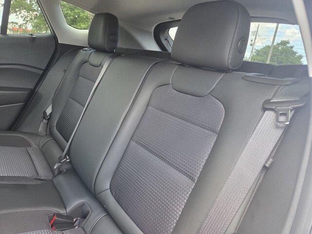 Used 2024 Summit White Chevrolet LT image 22