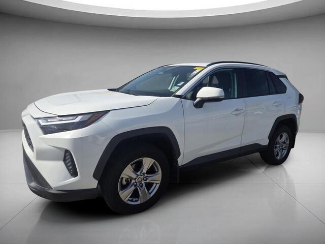 White 2022 Toyota RAV4 SUV / Crossover Front-Wheel Drive 8-Speed Automatic
