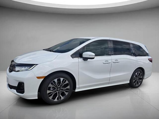 Platinum White Pearl 2026 Honda Odyssey Minivan Front-Wheel Drive Automatic