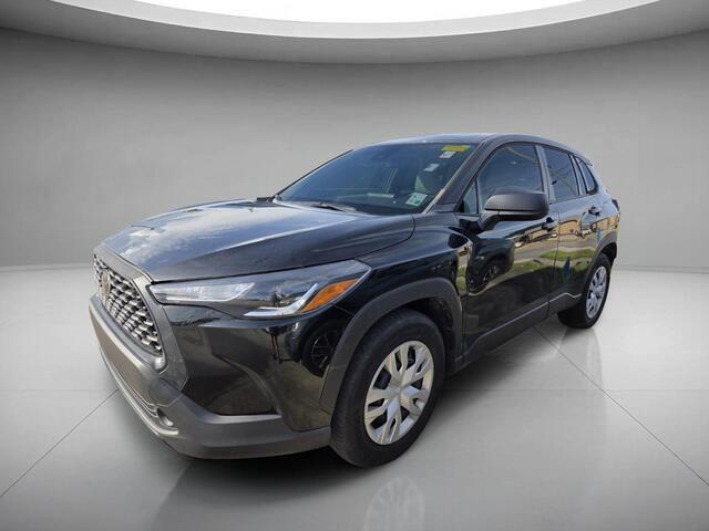 2022 Toyota Corolla Cross Negro (Jet Black) SUV/Crossover Tracción delantera Transmisión variable continua