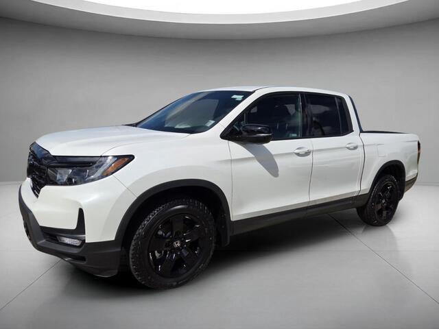  2026 Honda Ridgeline Black Edition AWD   