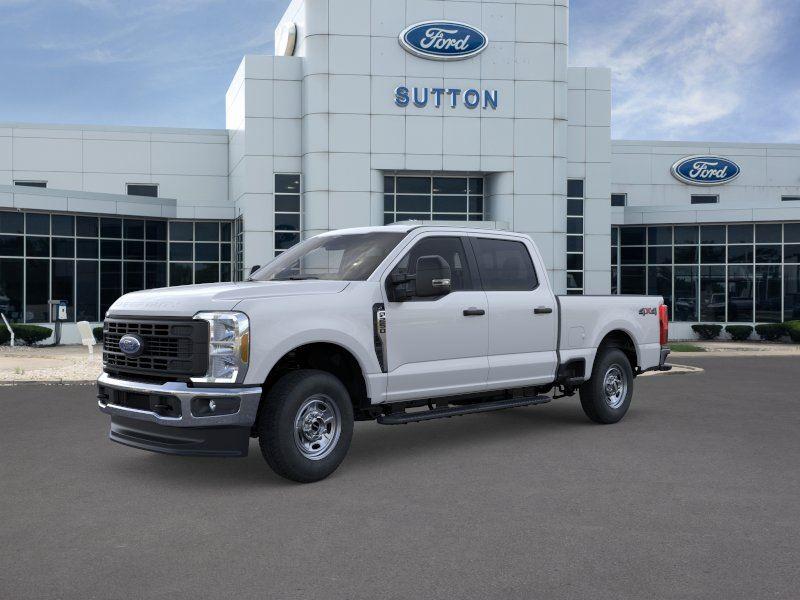 Oxford White 2026 Ford F-250 Super Duty XL Crew Cab 4WD Pickup Truck Four-Wheel Drive Automatic