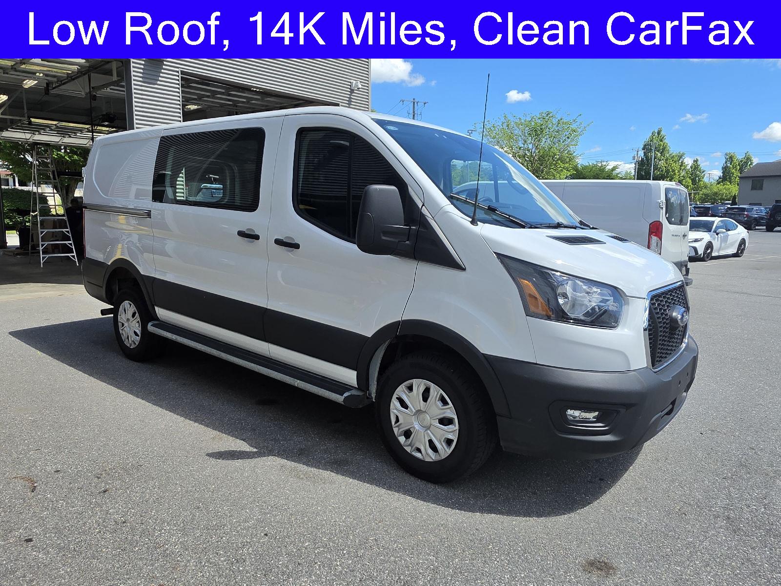 Oxford White 2025 Ford Transit Cargo Van Rear-Wheel Drive Automatic