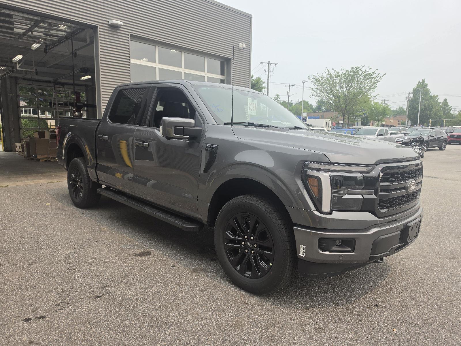 Carbonized Gray Metallic 2026 Ford F-150 Pickup Truck Four-Wheel Drive Automatic