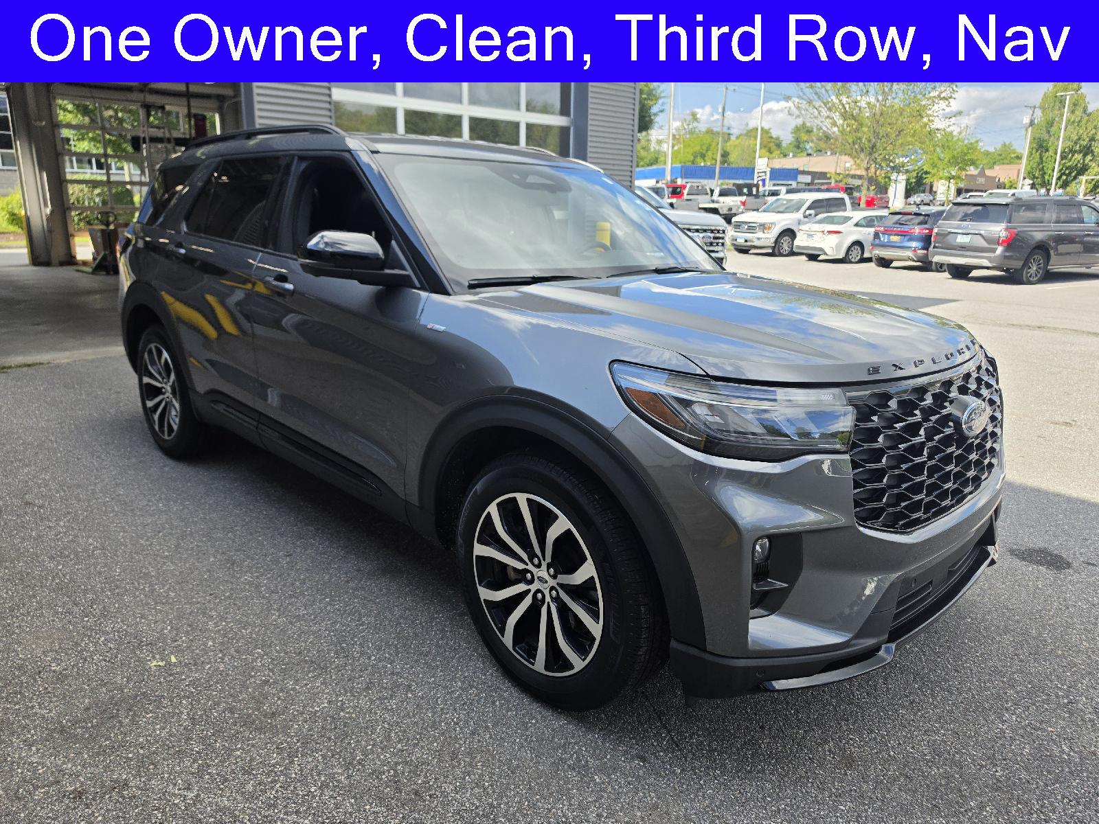 Carbonized Gray 2026 Ford Explorer SUV / Crossover All-Wheel Drive Automatic