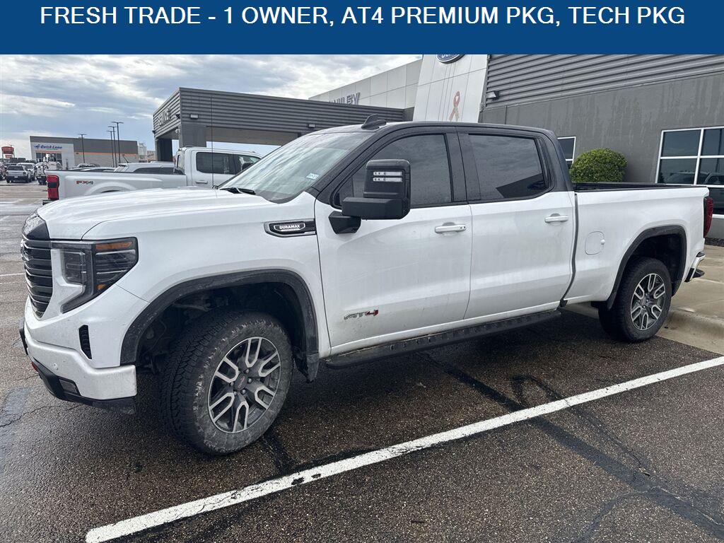 2025 GMC Sierra 1500 AT4 Crew Cab 4WD