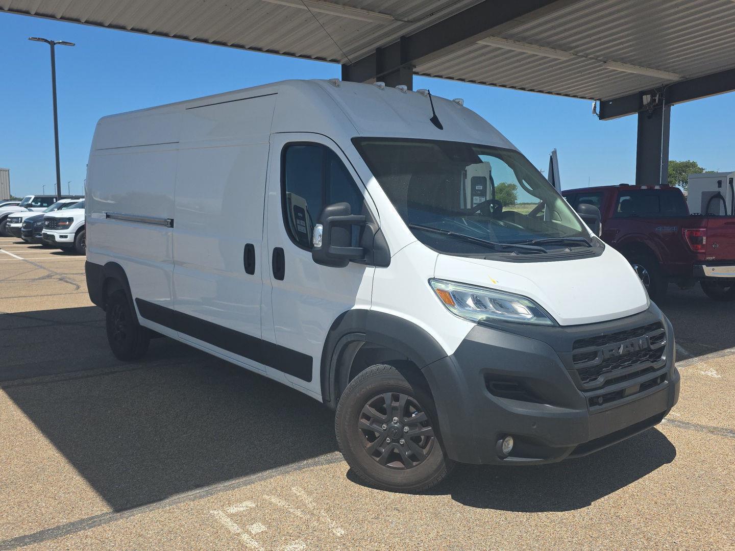 Bright White Clearcoat 2024 RAM ProMaster Van Front-Wheel Drive 9-Speed Automatic