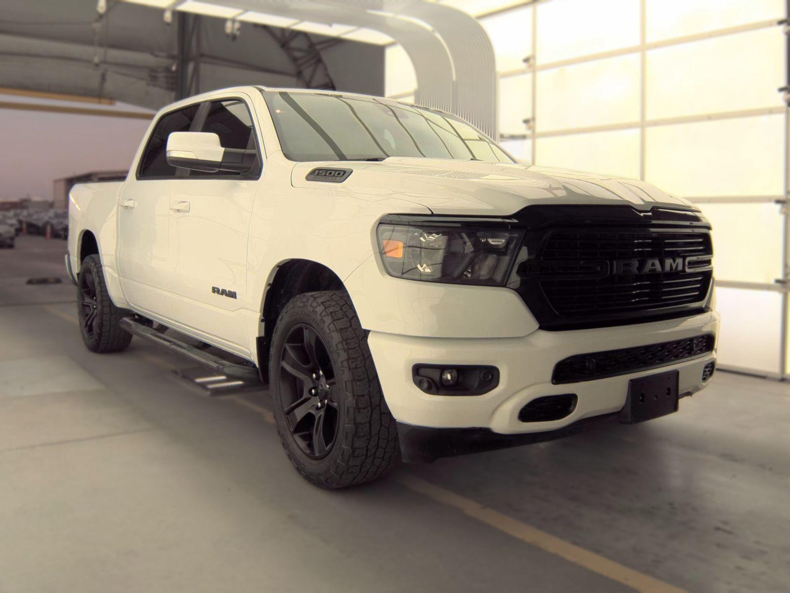 Bright White Clearcoat 2020 RAM 1500 Pickup Truck Four-Wheel Drive 8-Speed Automatic