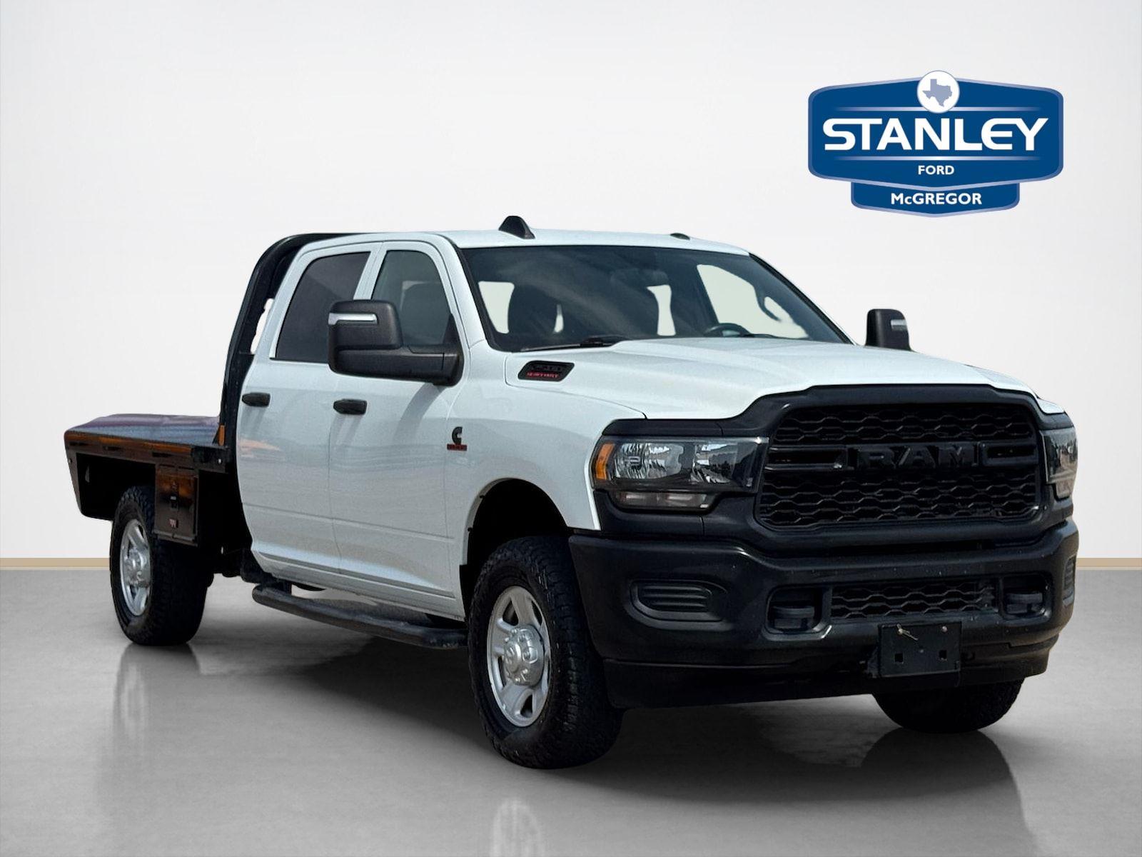 Bright White Clearcoat 2024 RAM 2500 Tradesman Crew Cab LB 4WD Pickup Truck Four-Wheel Drive 6-Speed Automatic