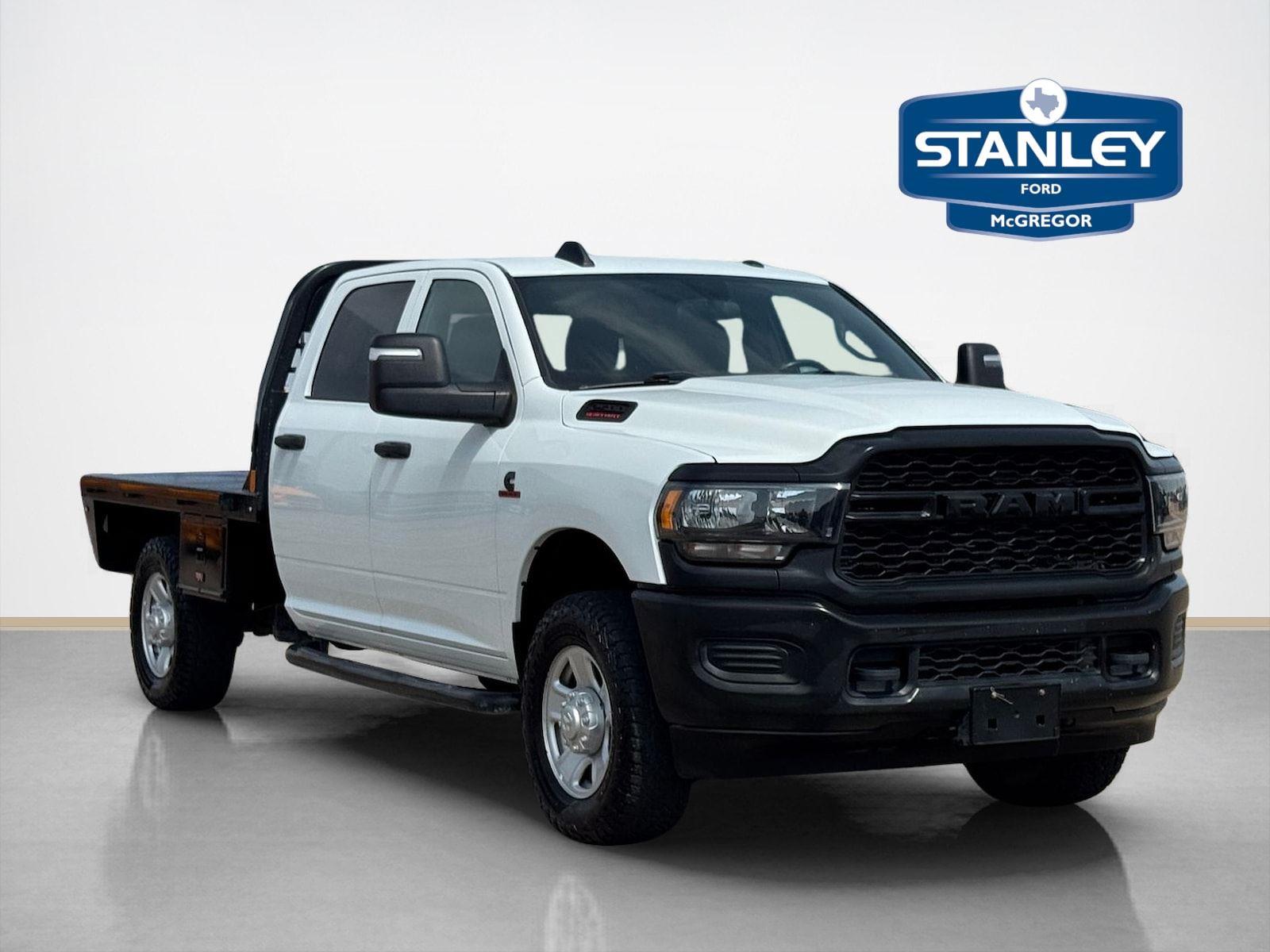 Bright White Clearcoat 2024 RAM 2500 Tradesman Crew Cab LB 4WD Pickup Truck Four-Wheel Drive 6-Speed Automatic