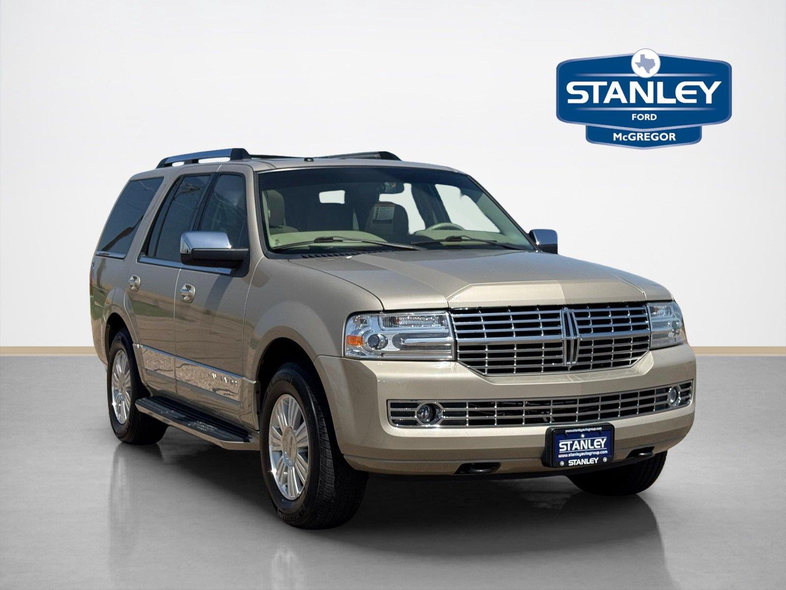 Light French Silk Metallic 2008 Lincoln Navigator SUV / Crossover Rear-Wheel Drive 6-Speed Automatic Overdrive