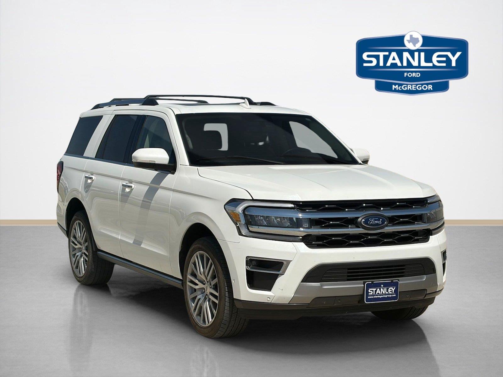 Star White Metallic Tri-Coat 2022 Ford Expedition SUV / Crossover 4X2 Automatic