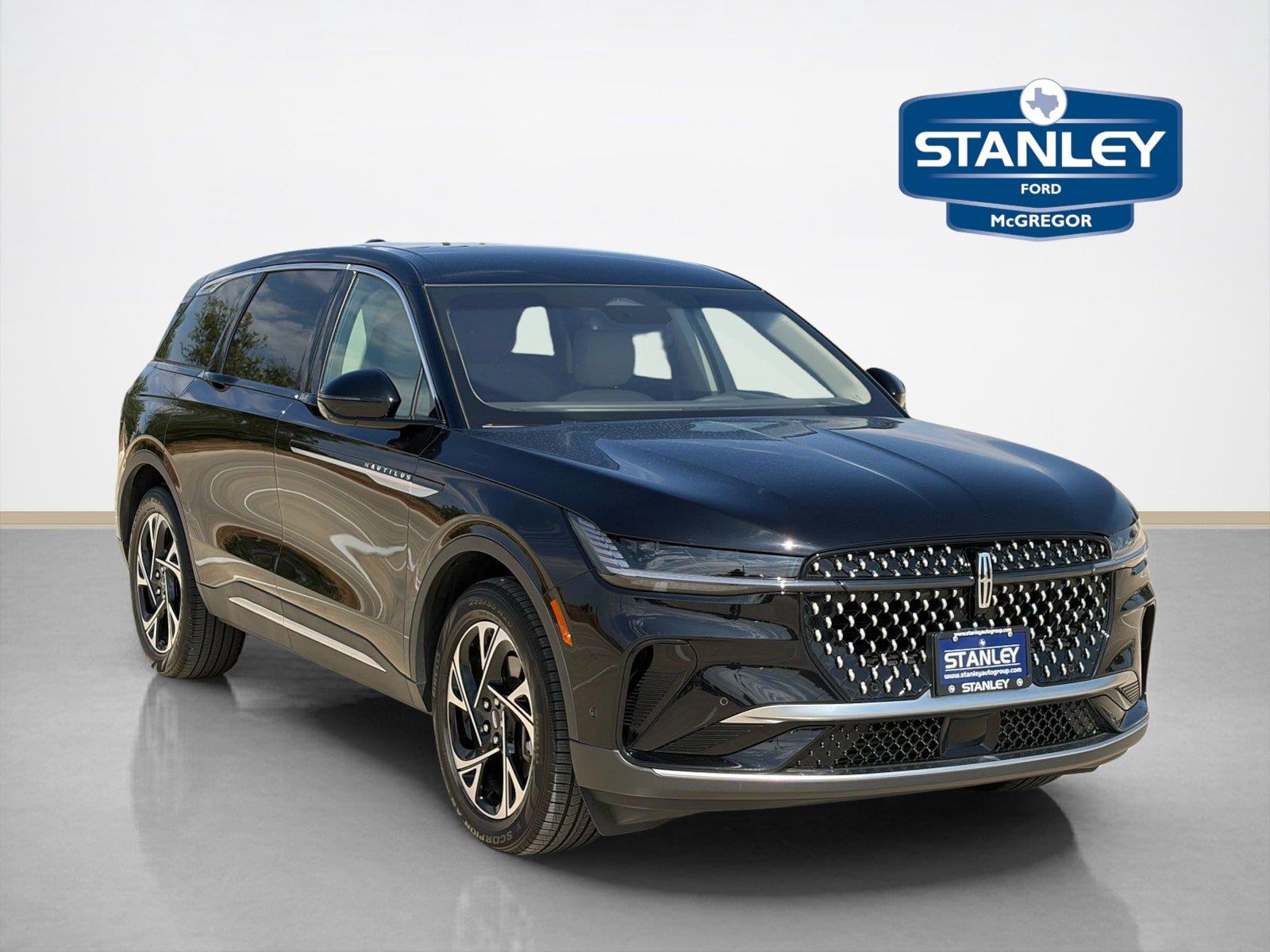 Infinite Black Metallic Clearcoat 2024 Lincoln Nautilus SUV / Crossover All-Wheel Drive 8-Speed Automatic