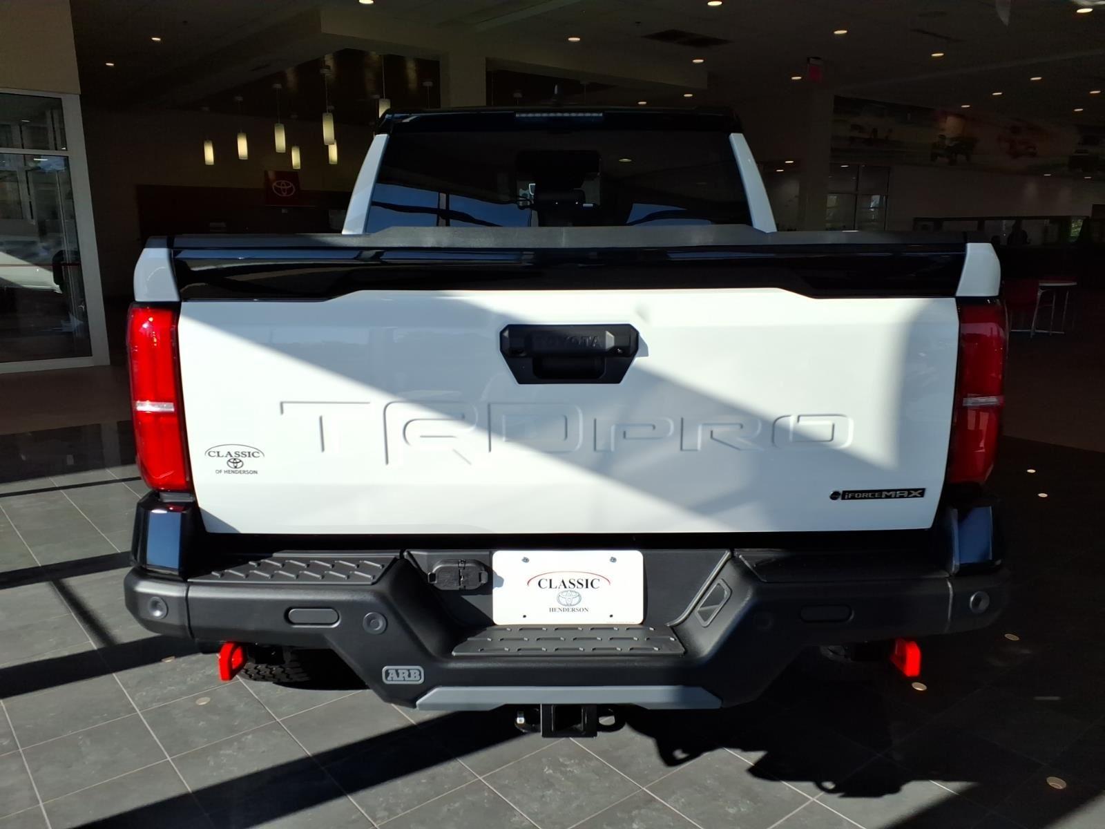 View vehicle photo 4