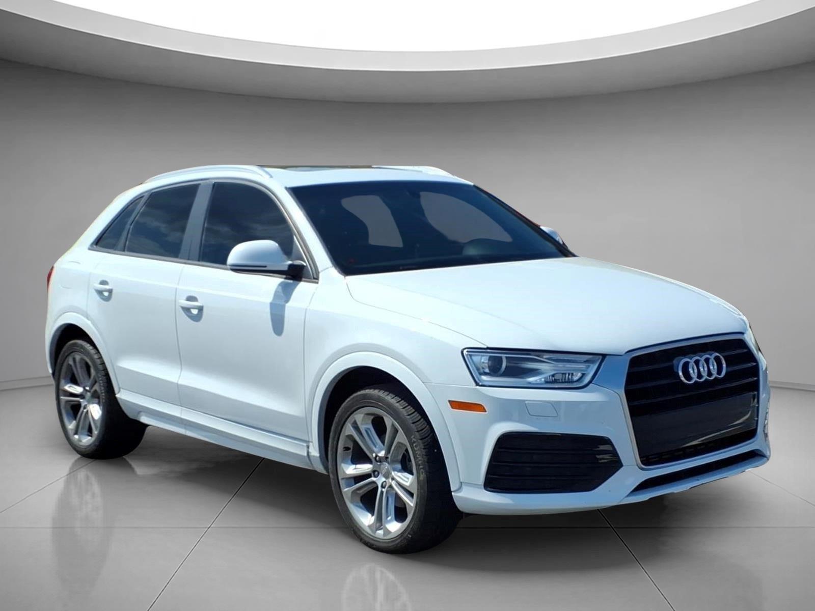 Glacier White Metallic 2018 Audi Q3 SUV / Crossover Front-Wheel Drive Automatic