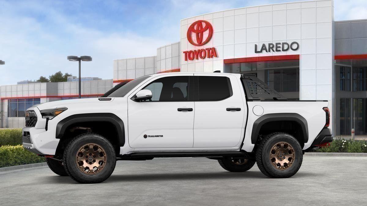 View vehicle photo 3