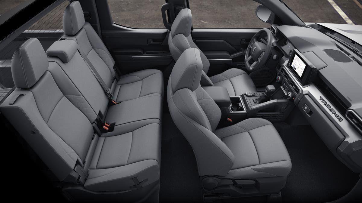 View vehicle photo 4