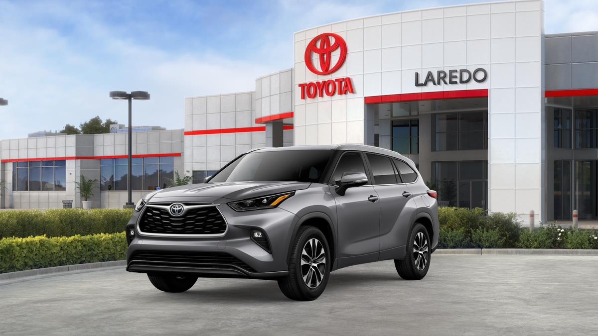 Heavy Metal 2025 Toyota Highlander XLE FWD SUV / Crossover Front-Wheel Drive 8-Speed Automatic