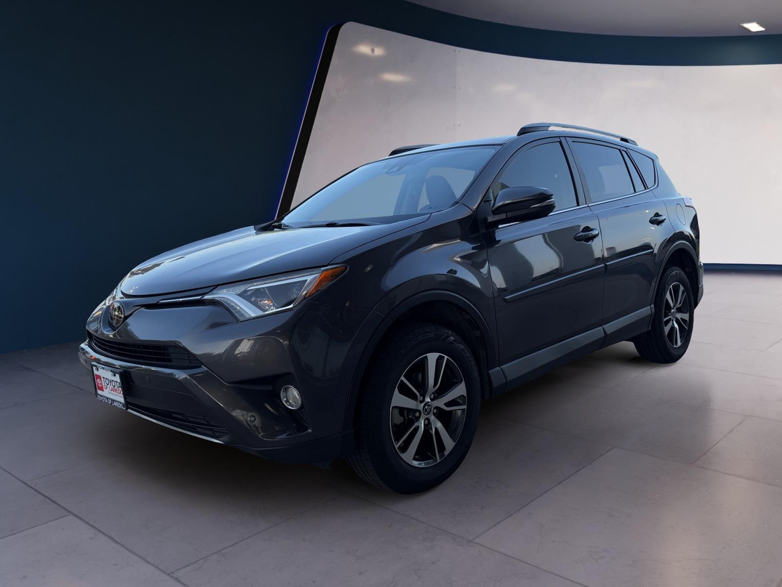 Magnetic Gray Metallic 2018 Toyota RAV4 SUV / Crossover Front-Wheel Drive 6-Speed Automatic