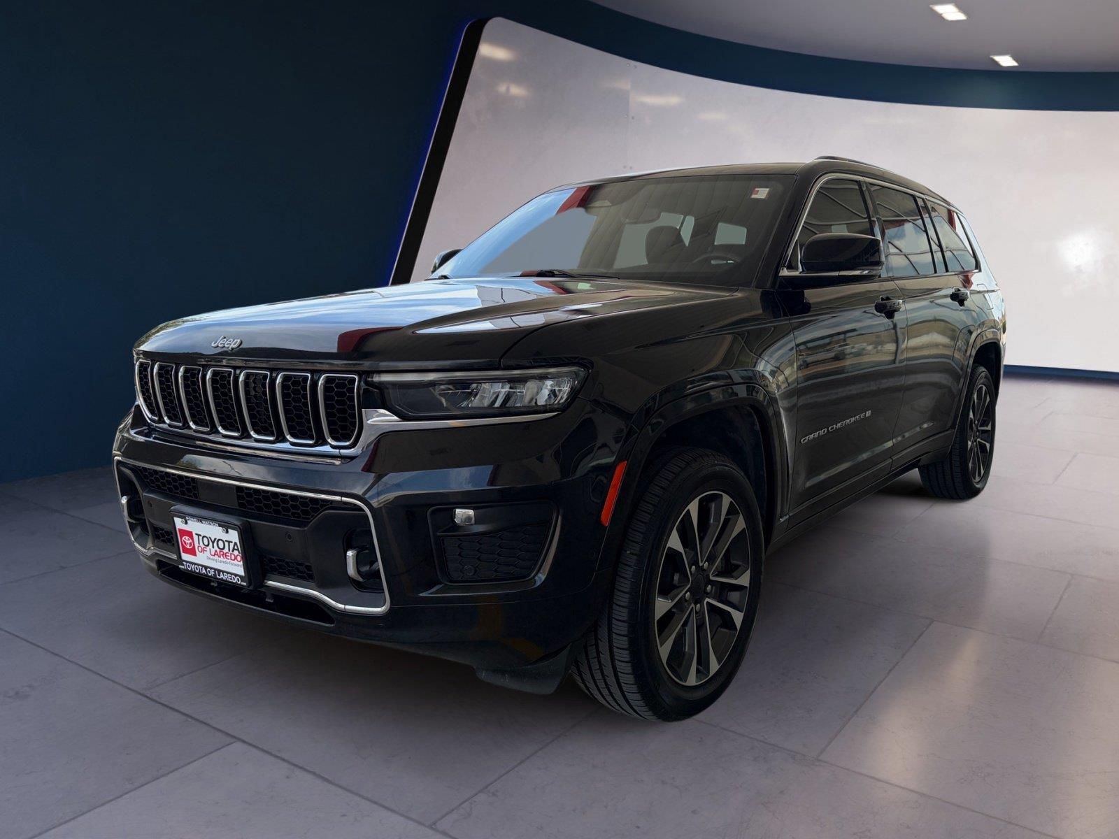 Diamond Black Crystal Pearlcoat 2024 Jeep Grand Cherokee L SUV / Crossover Four-Wheel Drive 8-Speed Automatic