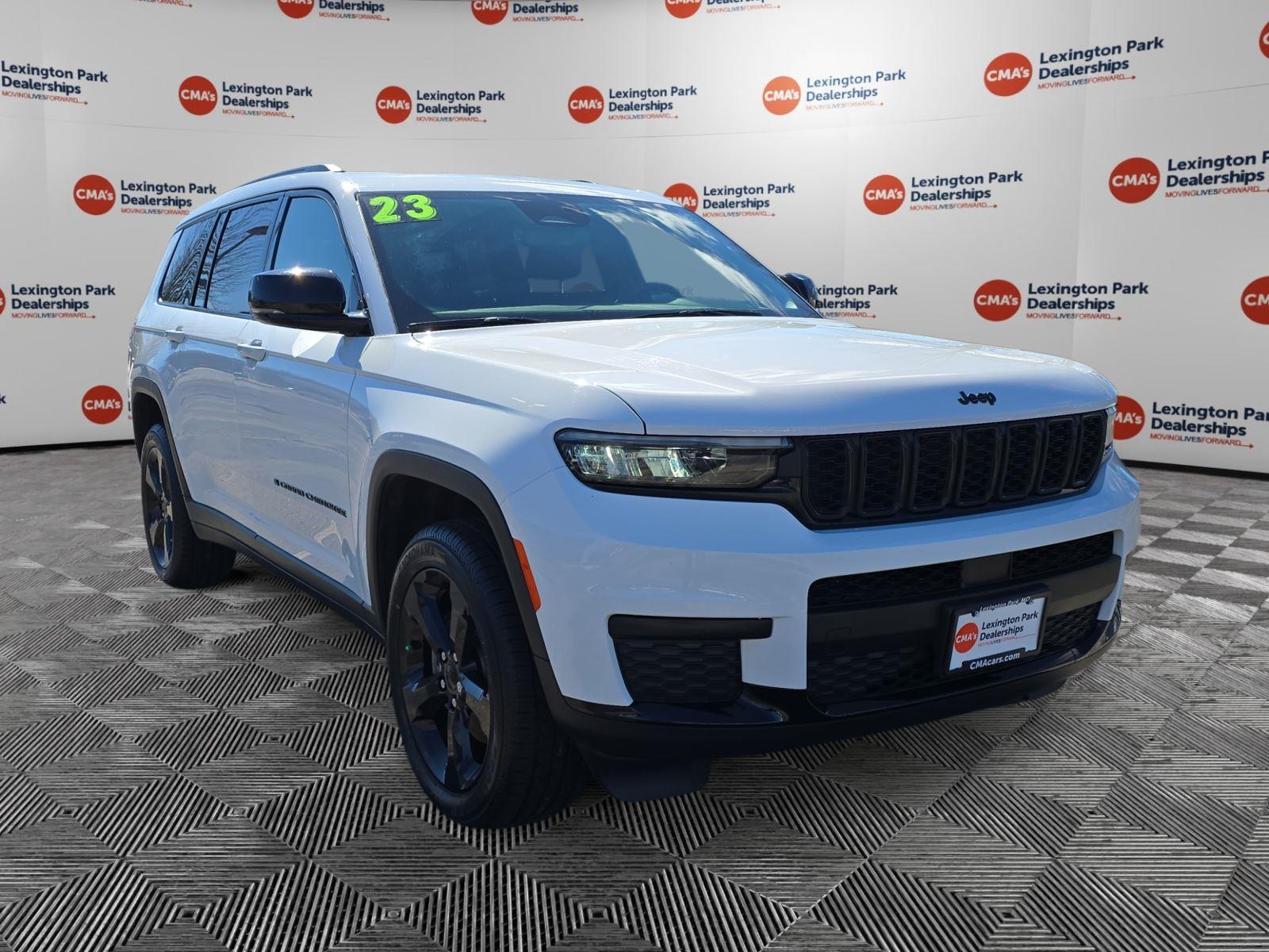 Bright White Clearcoat 2023 Jeep Grand Cherokee L Altitude 4WD SUV / Crossover Four-Wheel Drive 8-Speed Automatic