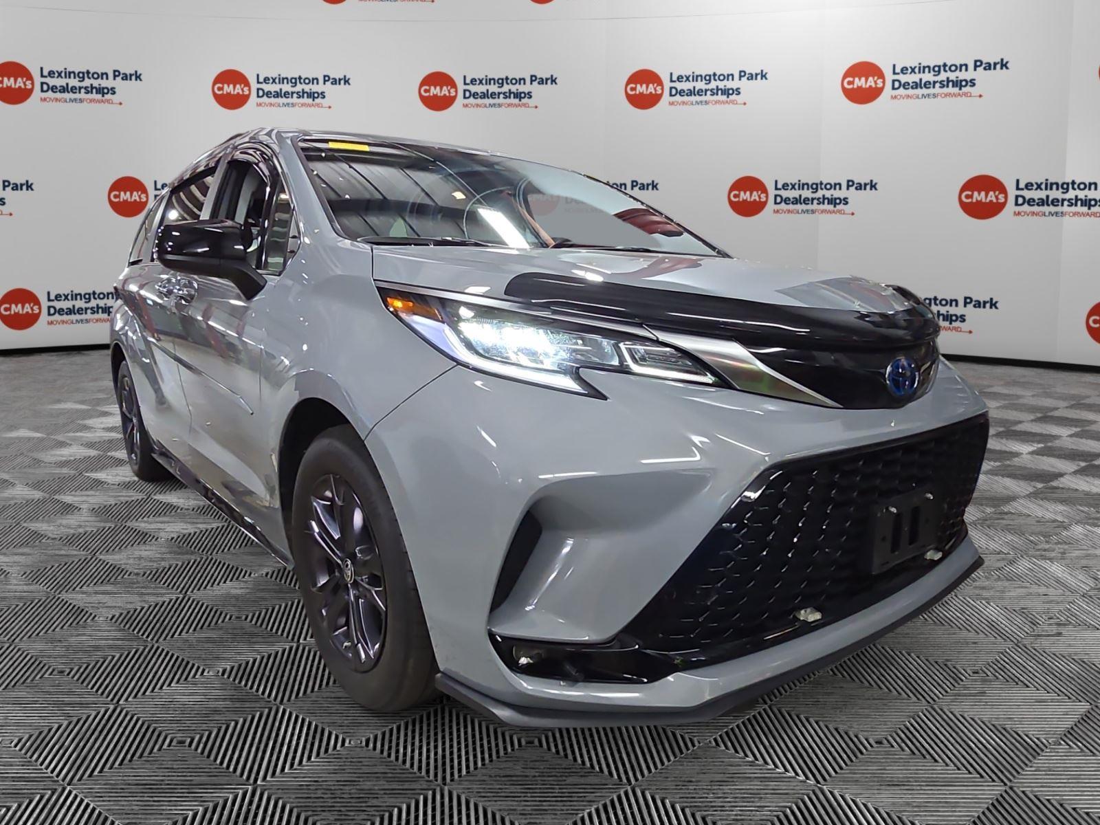 Cement 2024 Toyota Sienna XSE 7-Passenger AWD Minivan All-Wheel Drive Continuously Variable Transmission