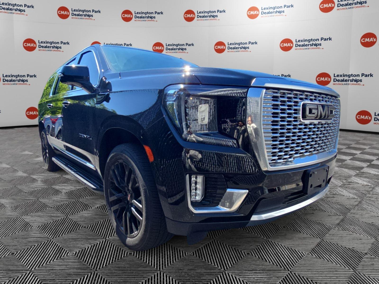 Onyx Black 2023 GMC Yukon XL Denali 4WD SUV / Crossover Four-Wheel Drive Automatic