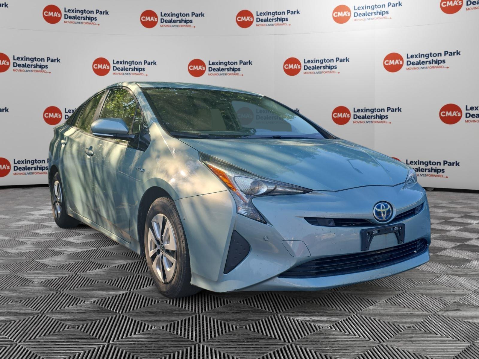 2017 Toyota Prius Two FWD